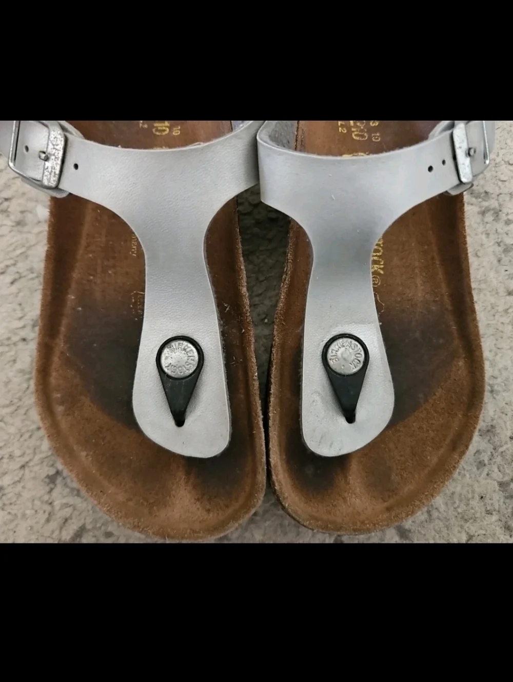 Birkenstock Big Kids Gizeh Birko-Flor Silver Thong Casual Beach Summer Sandal 2